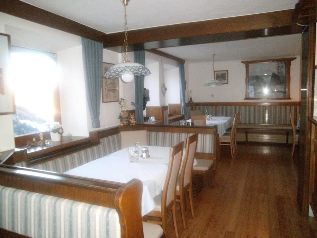 Sportbauernhof - Gasthaus Hochalmblick Krems in Kaernten Exterior foto
